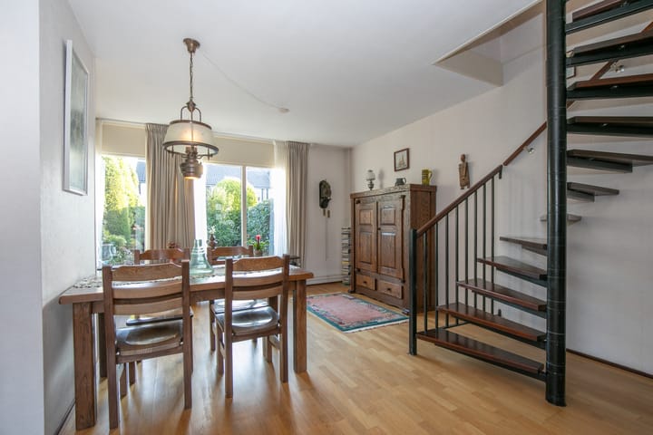 Foto 10 van Ridderspoor 33