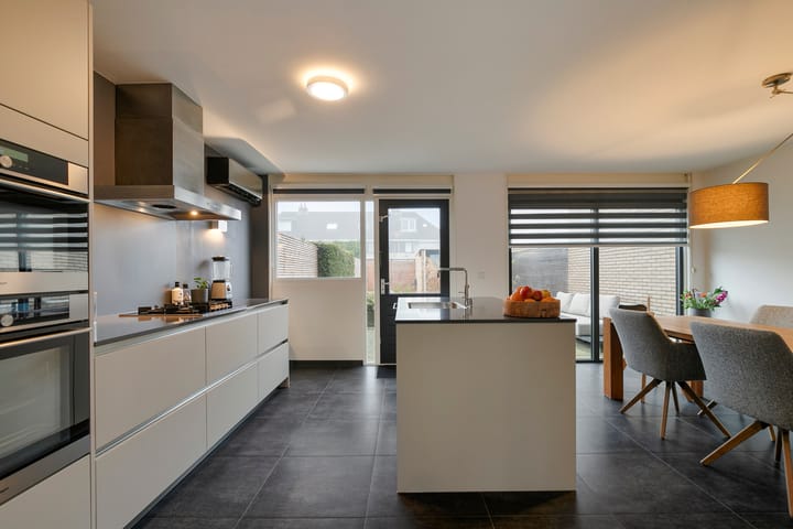 Foto 5 van Sibeliusweg 4