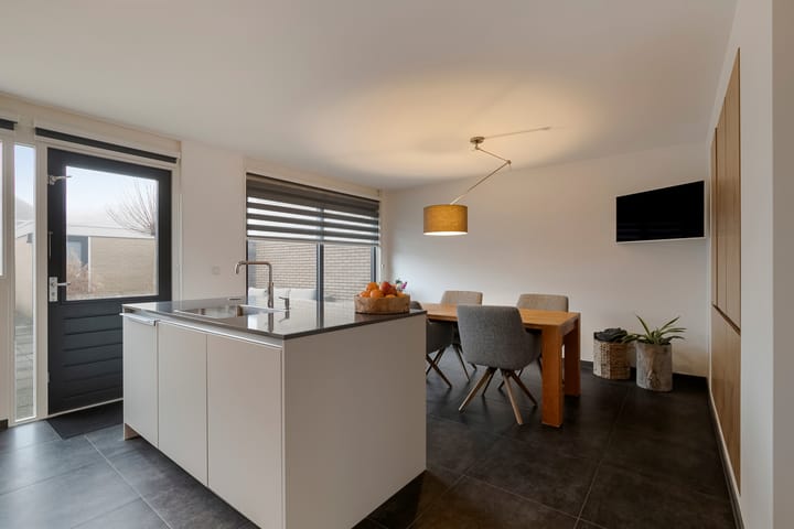 Foto 6 van Sibeliusweg 4