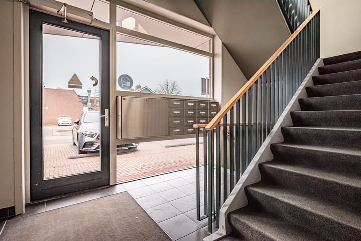 Foto 3 van Ebbinge Wubbenlaan 3-A21