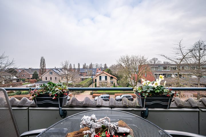 Foto 12 van Ebbinge Wubbenlaan 3-A21