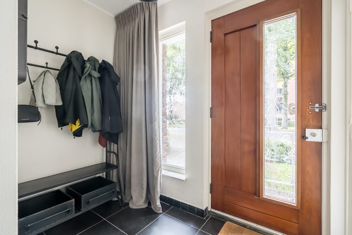 Photo 17 of Graafschap Hornelaan 16