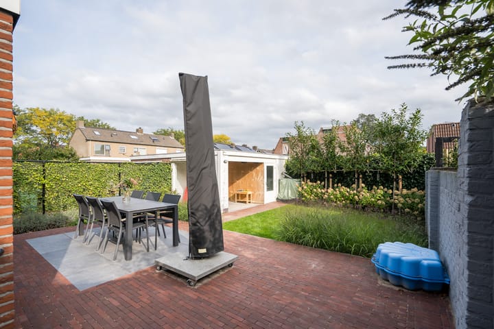 Photo 34 of Graafschap Hornelaan 16