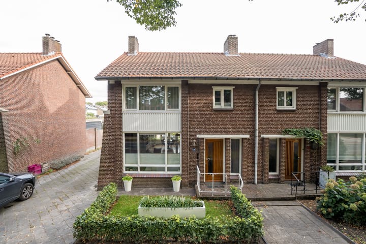 Photo 41 of Graafschap Hornelaan 16