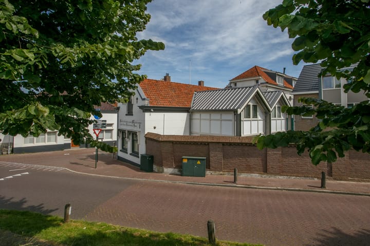 Photo 2 of Nobelstraat 93