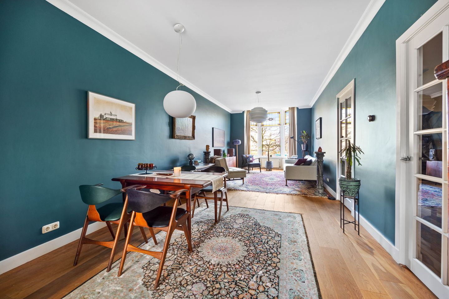 Foto 5 van De Constant Rebecqueplein 28