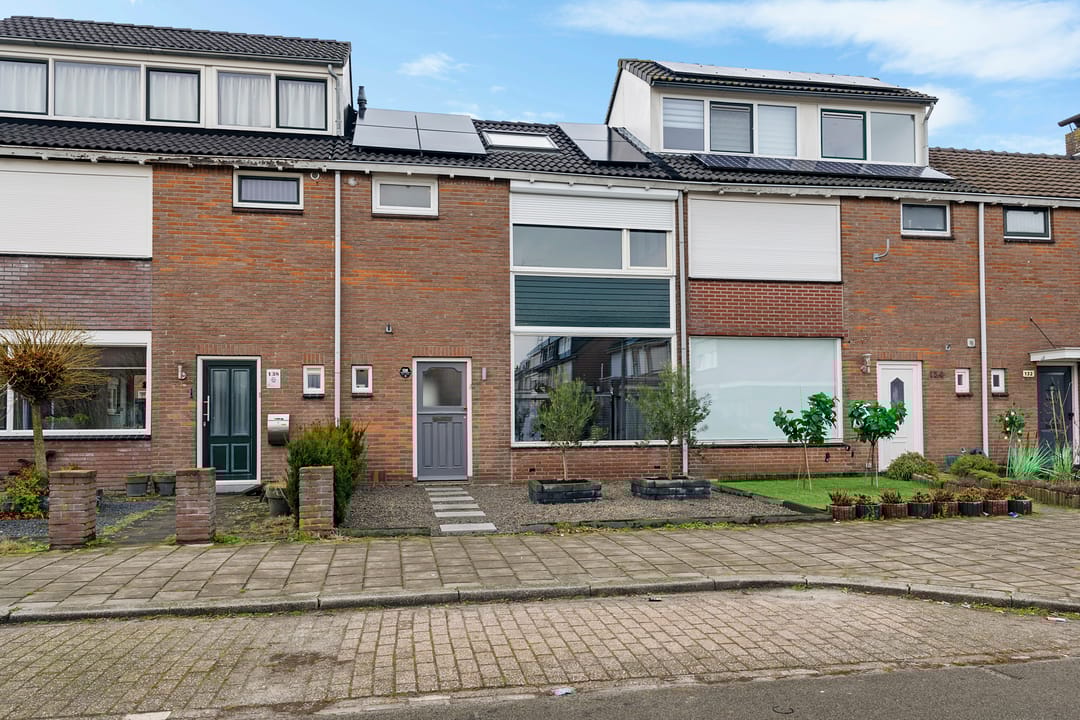 Foto 2 van Robert Scottstraat 136