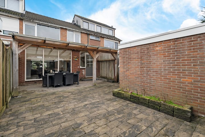 Foto 4 van Robert Scottstraat 136