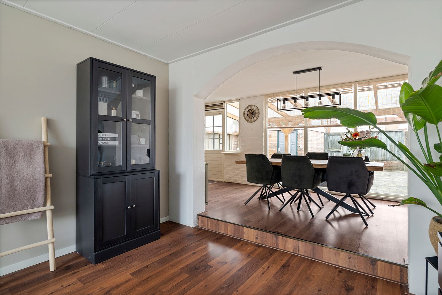 Foto 10 van Robert Scottstraat 136