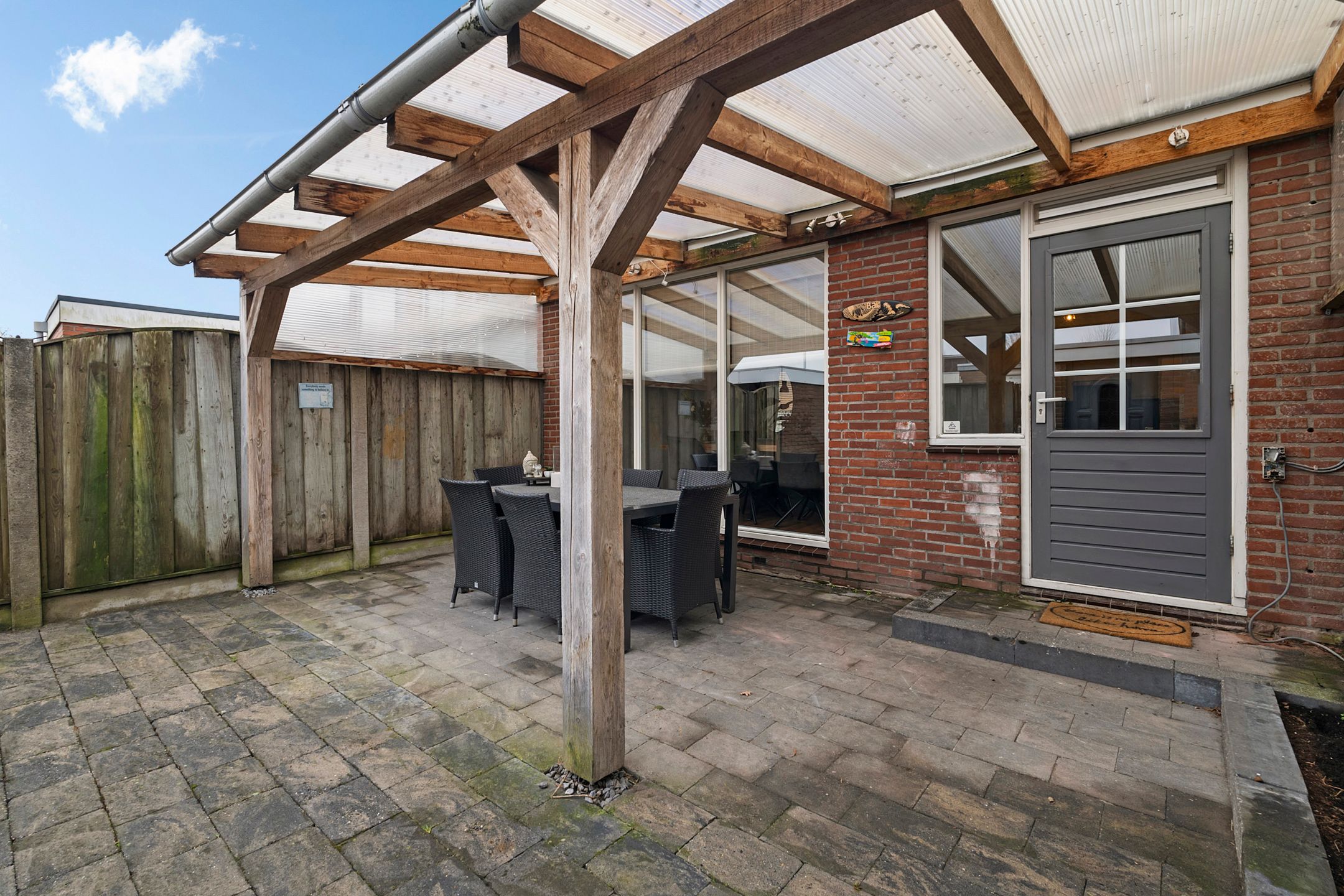 Foto 27 van Robert Scottstraat 136