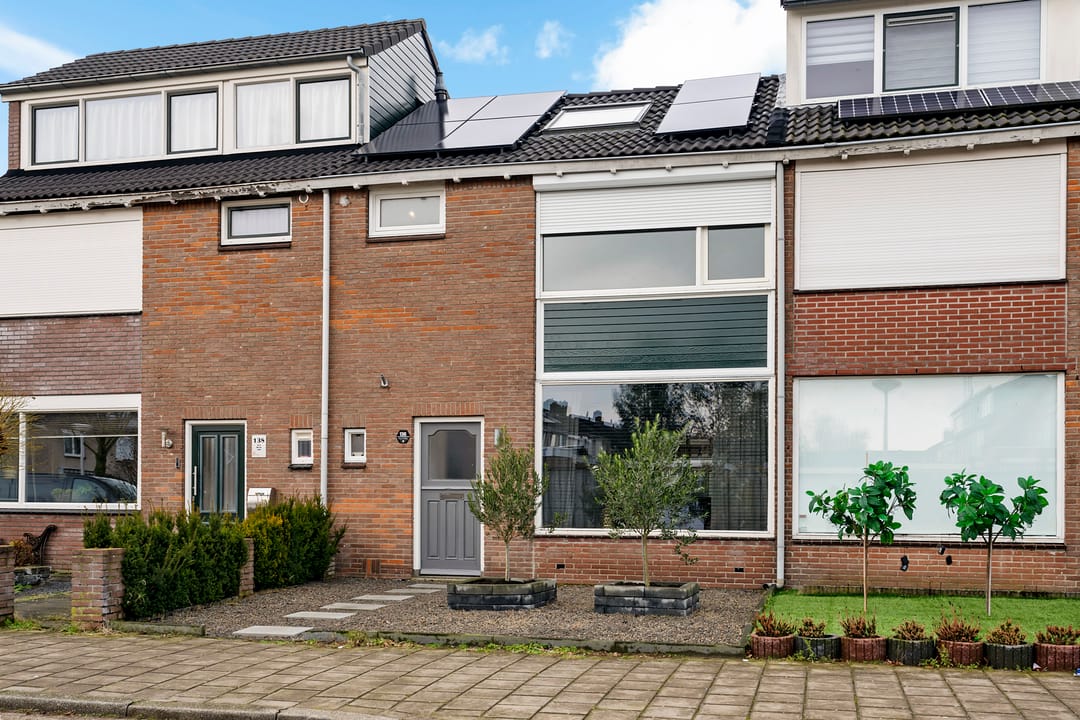 Foto 31 van Robert Scottstraat 136