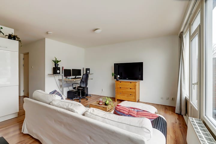 Photo 7 of Zamenhofdreef 10-A