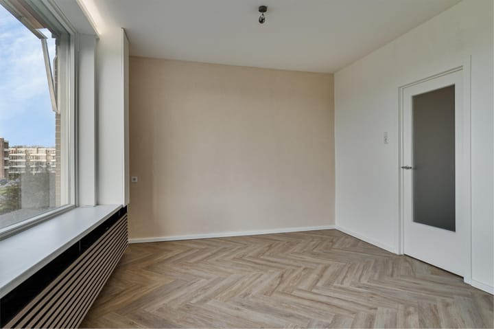 Foto 36 van Landréstraat 413