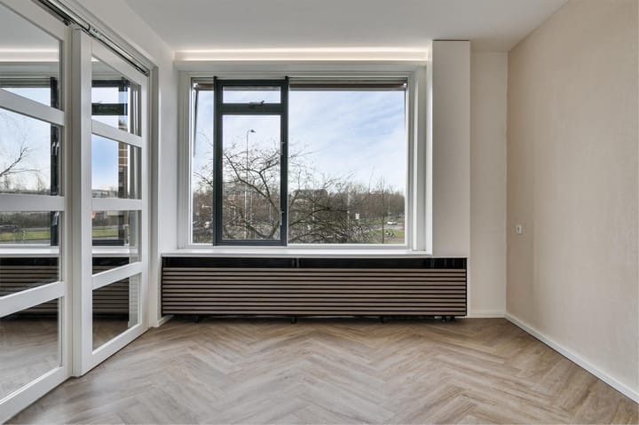 Foto 39 van Landréstraat 413