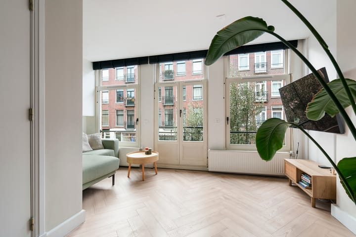 Foto 2 van Van der Hoopstraat 104-1