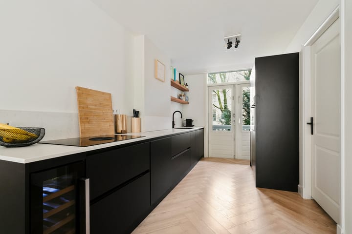 Foto 3 van Van der Hoopstraat 104-1