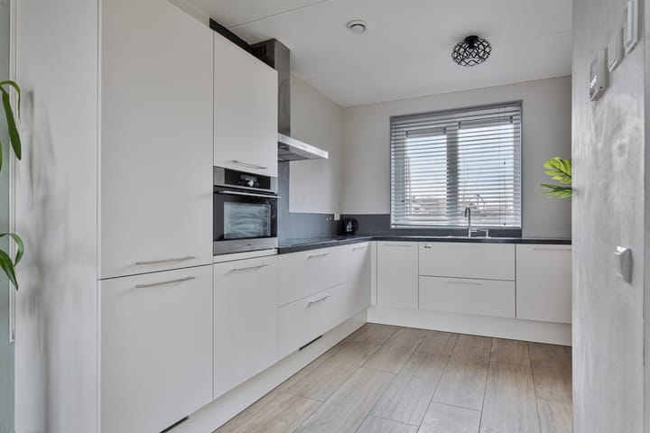 Foto 4 van Boterbloem 28