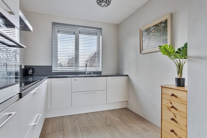 Foto 16 van Boterbloem 28