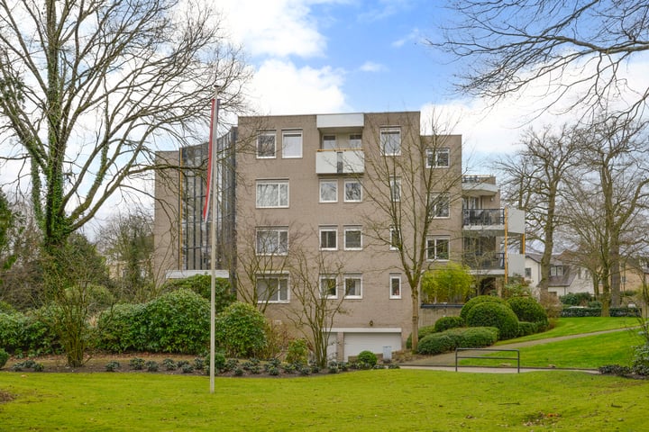 Oranjehof 2