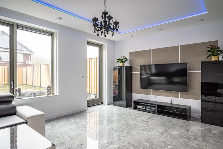 Foto 16 van Moerasstraat 35