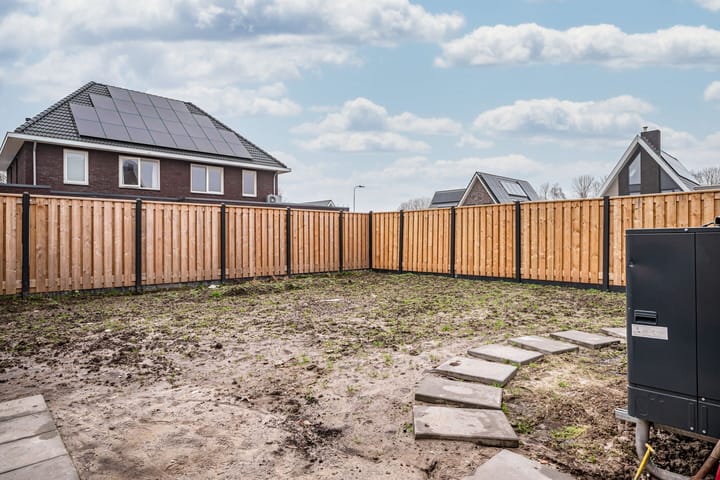 Foto 34 van Moerasstraat 35