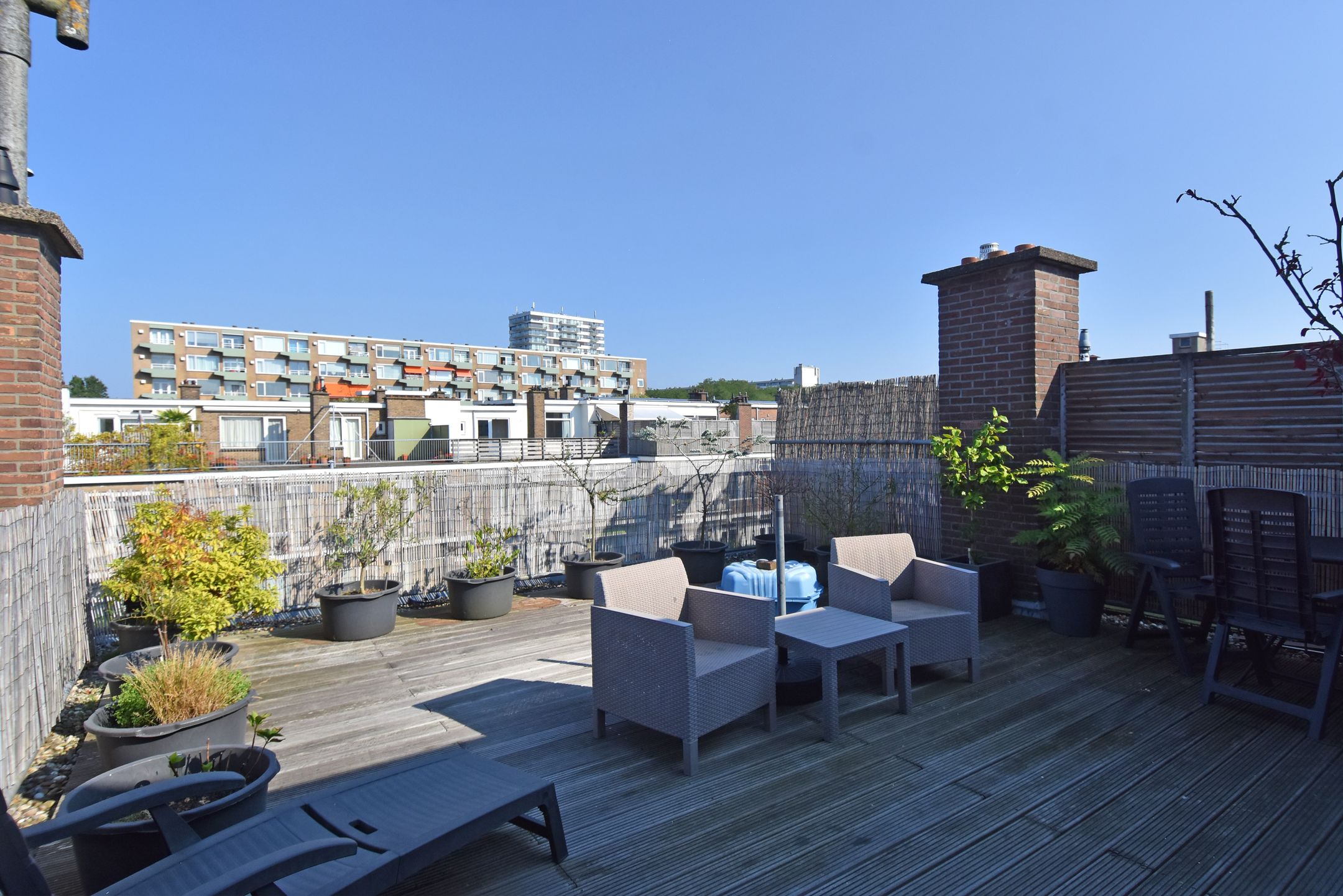 Foto 42 van Pinksterbloemplein 17