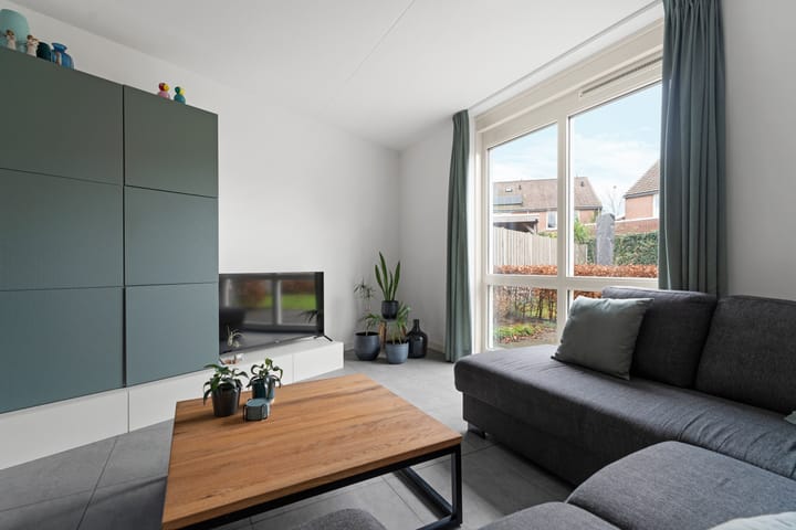 Photo 8 of Jan Luykenstraat 14