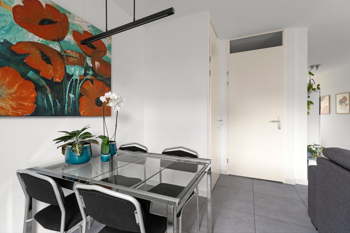 Photo 10 of Jan Luykenstraat 14