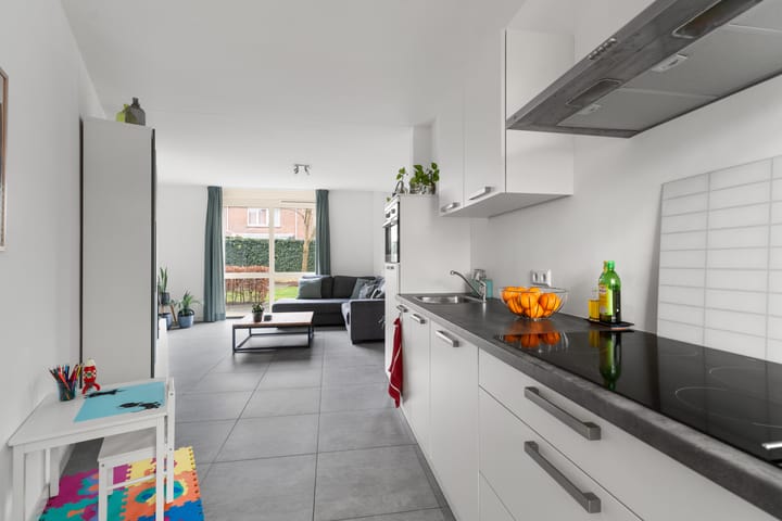 Photo 15 of Jan Luykenstraat 14