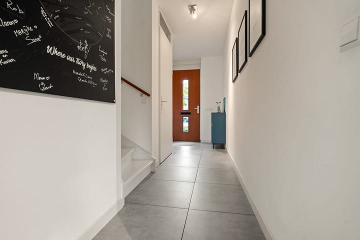 Photo 16 of Jan Luykenstraat 14