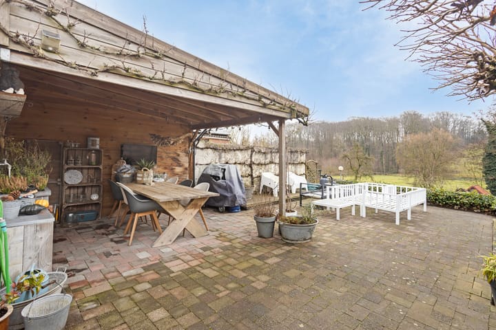 Foto 2 van Dorpstraat 8