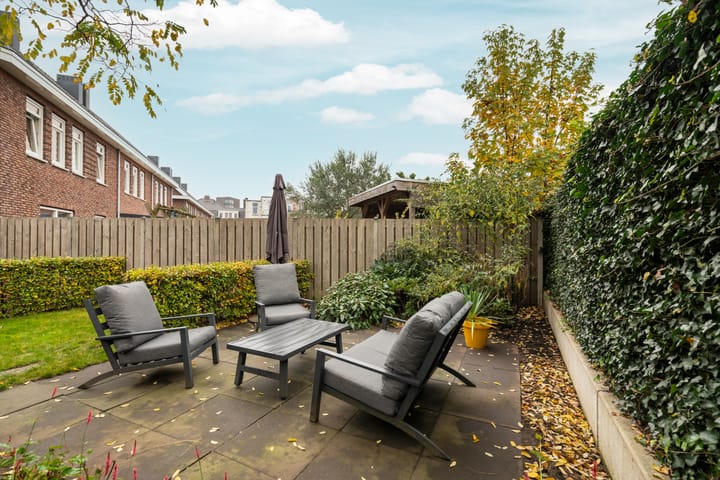 Photo 43 of Jan Luykenstraat 14