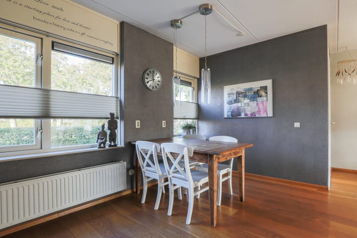 Foto 10 van Kompas 22