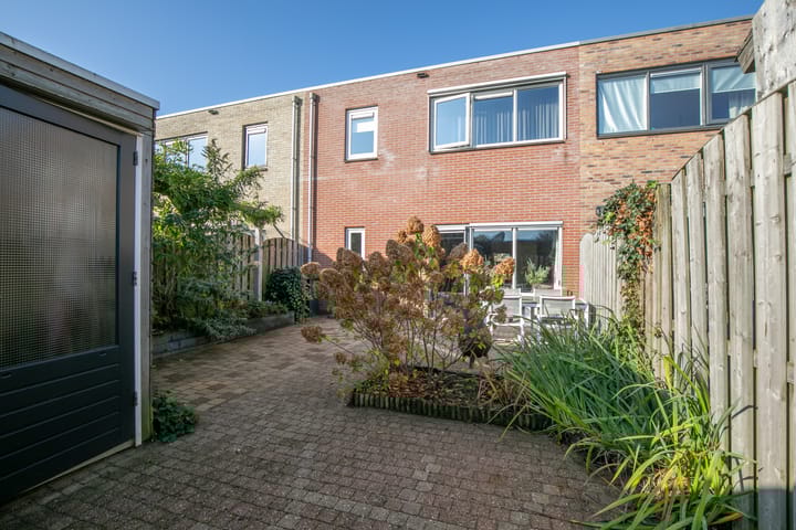 Foto 30 van Kompas 22