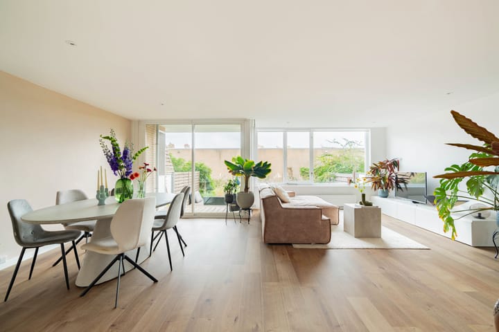 Photo 2 of Kempenlaan 81