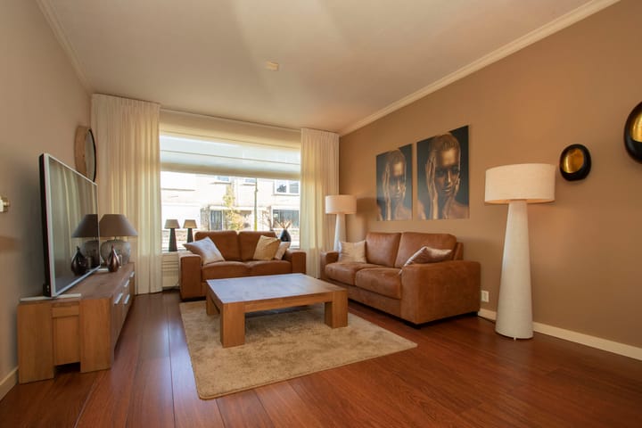 Photo 6 of Batavierenstraat 13