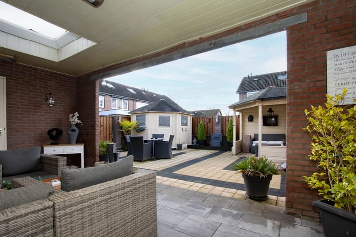 Photo 31 of Batavierenstraat 13