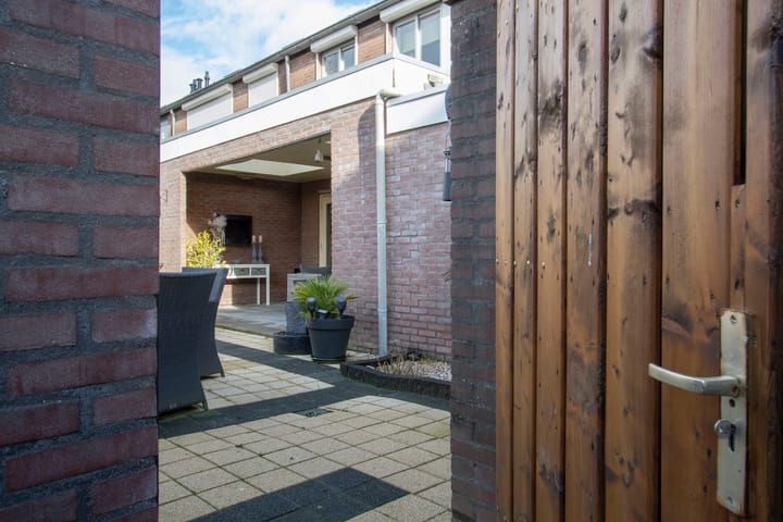 Photo 36 of Batavierenstraat 13