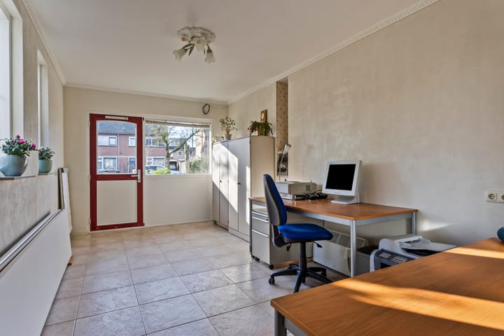 Photo 20 of Groenstraat 38