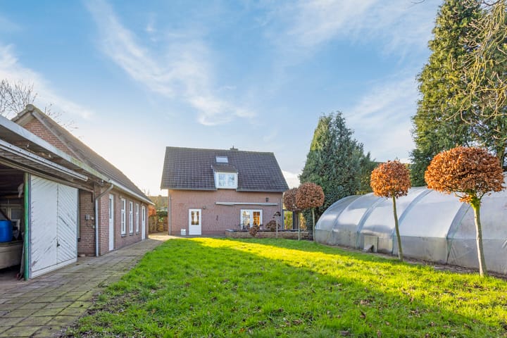 Photo 48 of Groenstraat 38