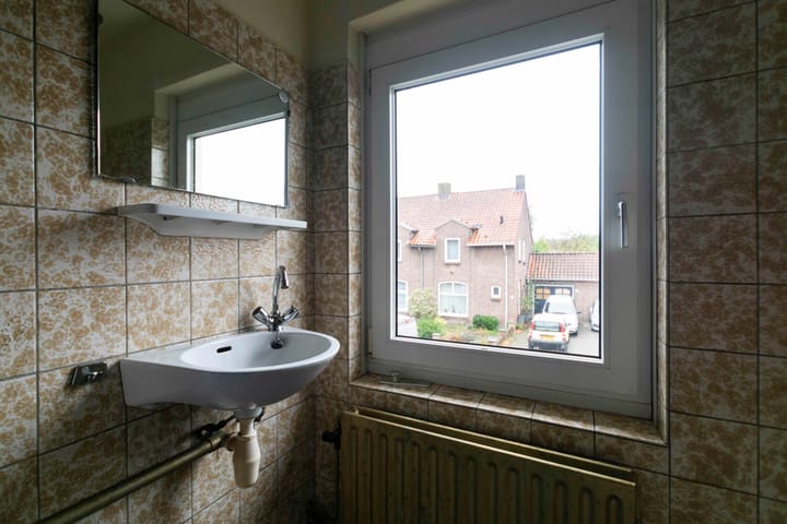 Foto 16 van van Ranststraat 26