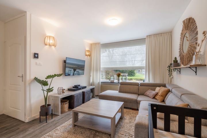 Foto 13 van Tromplaan 101