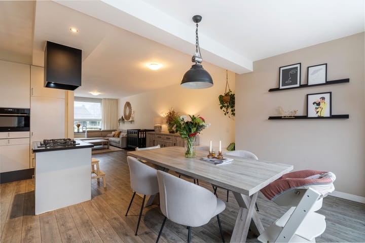 Foto 18 van Tromplaan 101