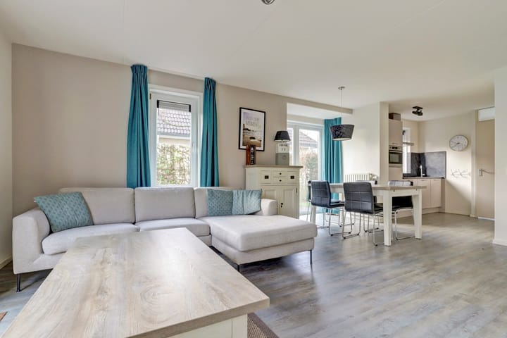 Vrijstaande woning te koop: Helmgras 21, Kamperland