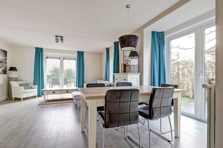 Vrijstaande woning te koop: Helmgras 21, Kamperland
