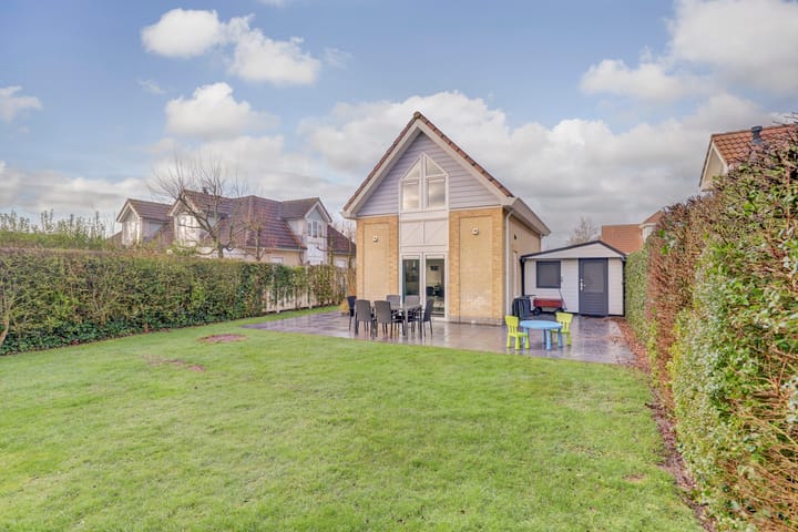 Vrijstaande woning te koop: Helmgras 21, Kamperland