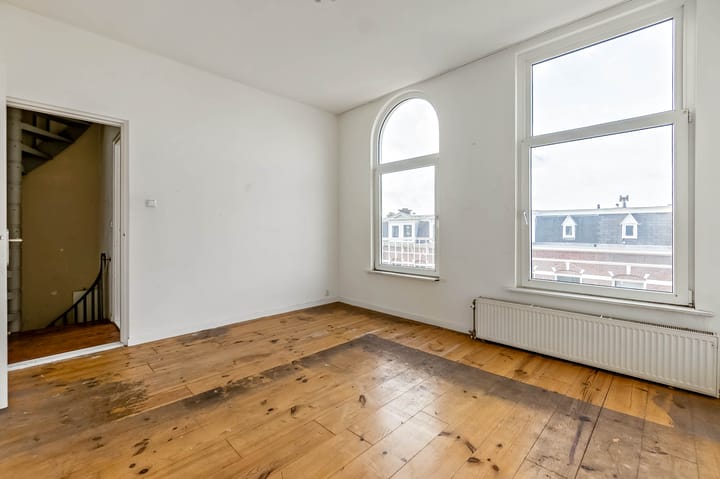 Foto 21 van Renbaanstraat 40