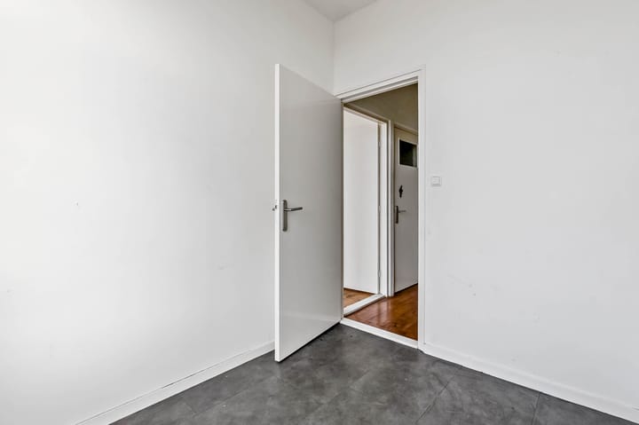 Foto 23 van Renbaanstraat 40