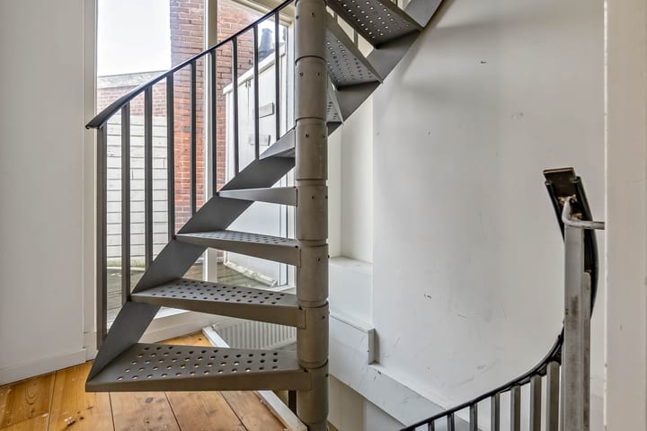 Foto 30 van Renbaanstraat 40