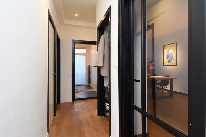 Foto 19 van Loosduinseweg 1175